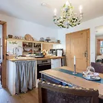Apartment 2 - Lockstein *